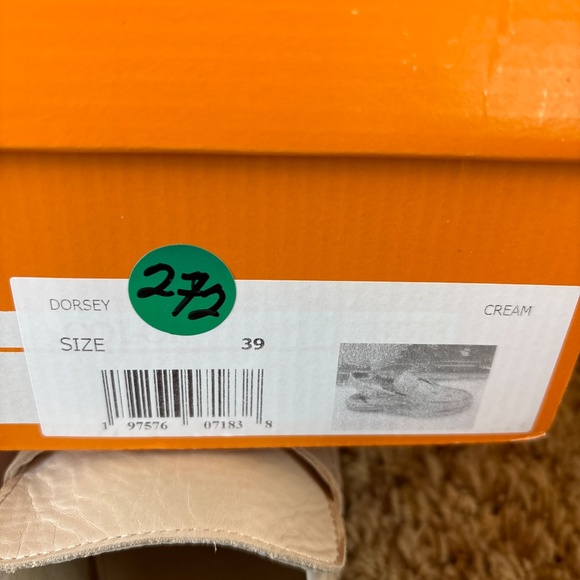 Miz Mooz Womens Dorsey Beige Shoes NEW Size 39 - Picture 8 of 9